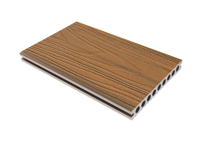 Moistureproof Composite Decking