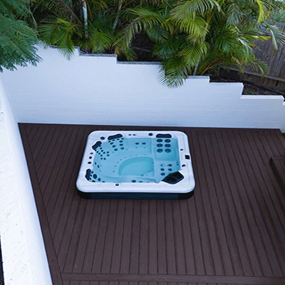 Jiuqiang Customer Case: A Home Blogger’s Pool Area Transformation – Creating a Dream Space with Dark Brown WPC Flooring